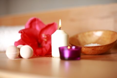 cropped-wood-flower-petal-food-relax-candle-1166098-pxhere.com-1-2.jpg